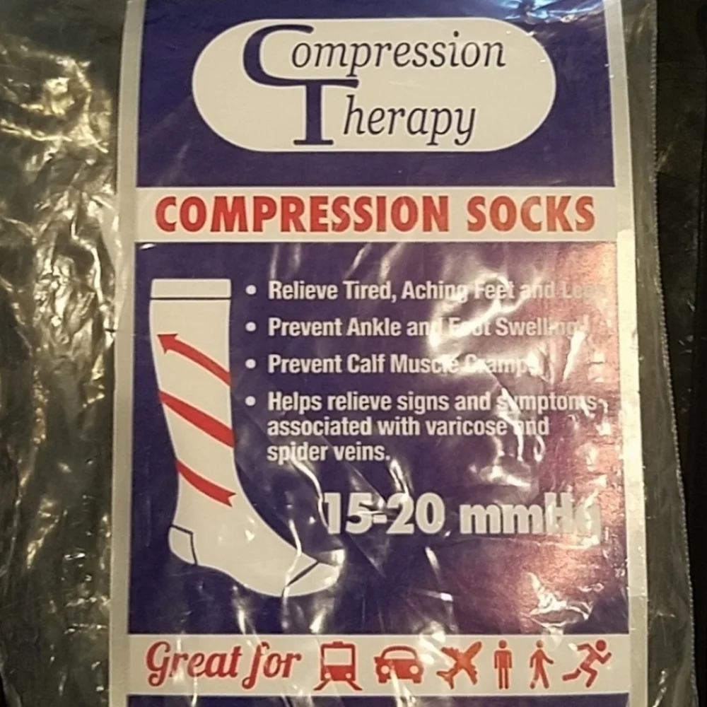 Compression Therapy 15-20mmHg White Knee High Socks-2 PAIR